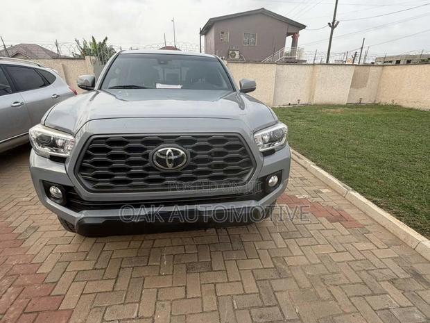 Toyota Tacoma TRD Sport V6 4x4 Double Cab 127.4 in. WB 2020 Gray