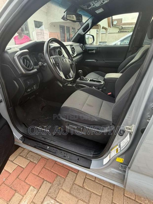 Toyota Tacoma TRD Sport V6 4x4 Double Cab 127.4 in. WB 2020 Gray