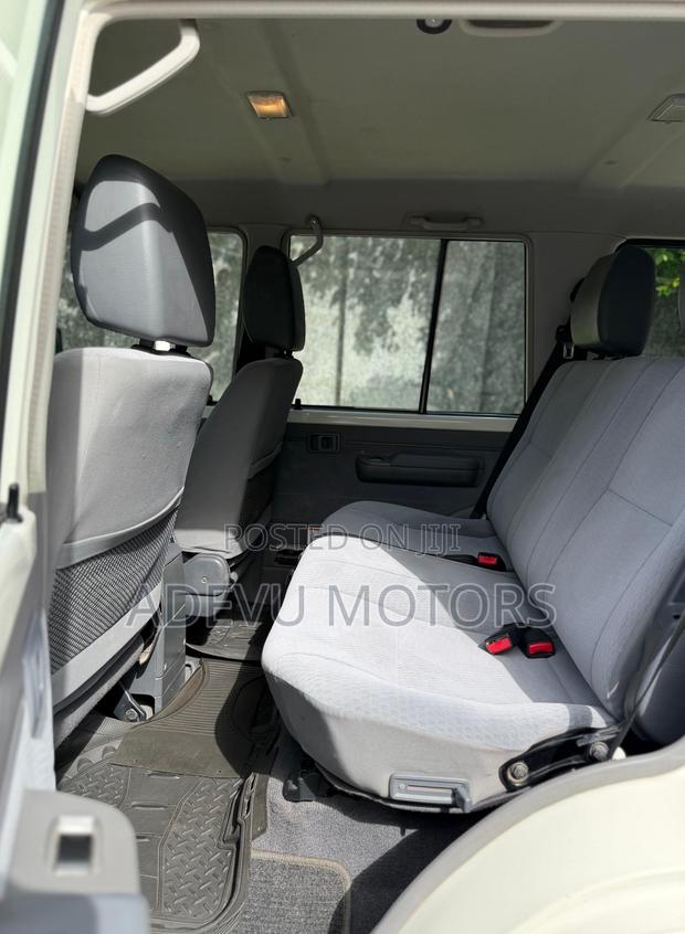Toyota Land Cruiser 76 Series 2018 White