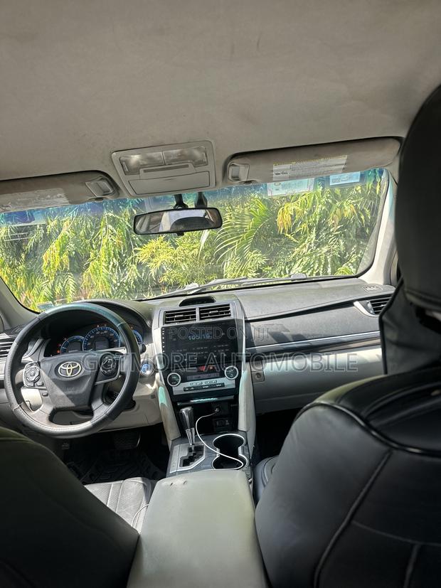 Toyota Camry 2014 Gray