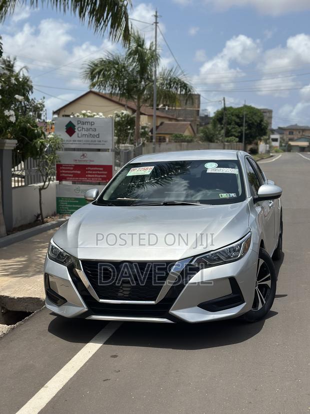 Nissan Sentra S 2022 Silver
