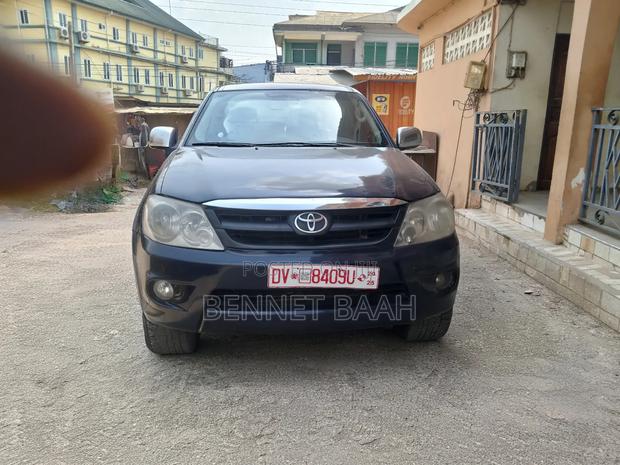 Toyota Fortuner 2.5 D AWD 2012 Blue