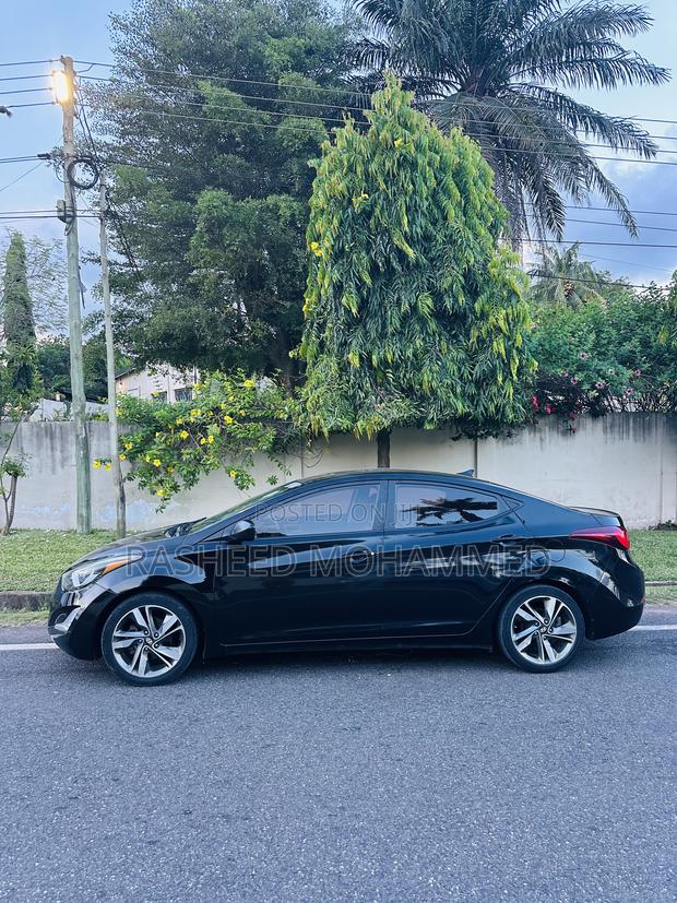 Hyundai Elantra Limited 4dr Sedan (1.8L 4cyl 6A) 2015 Black