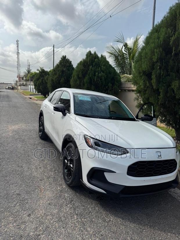 Honda HR-V 2024 White