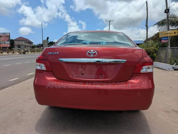 Toyota Belta 2012 Red