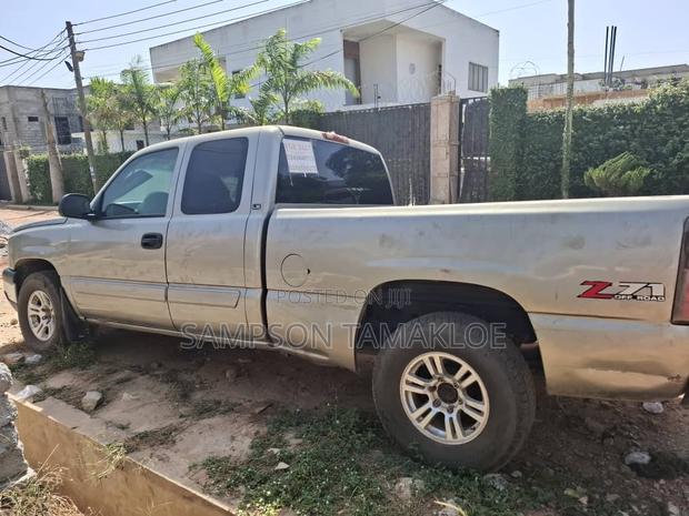 Chevrolet Silverado 6.6 SS 2003