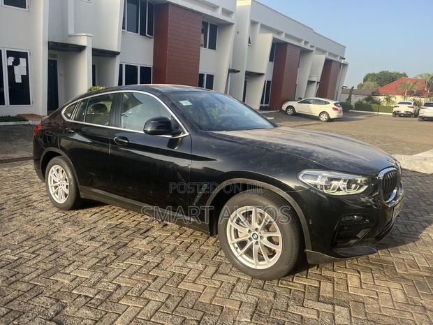 BMW X4 xDrive30i 2021 Black