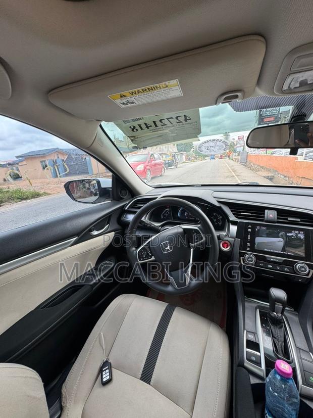 Honda Civic EX Sedan 2018 White