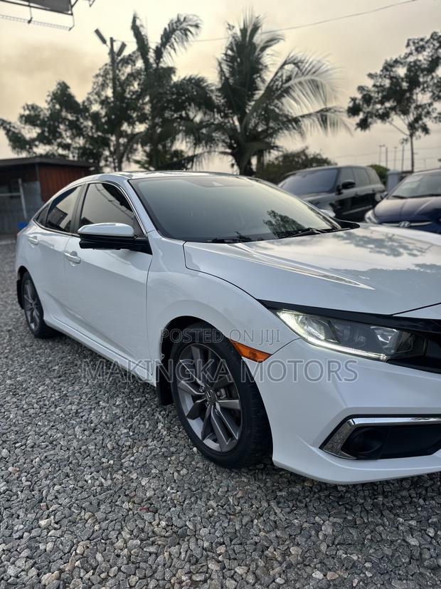 Honda Civic EX-L Sedan 2019 White