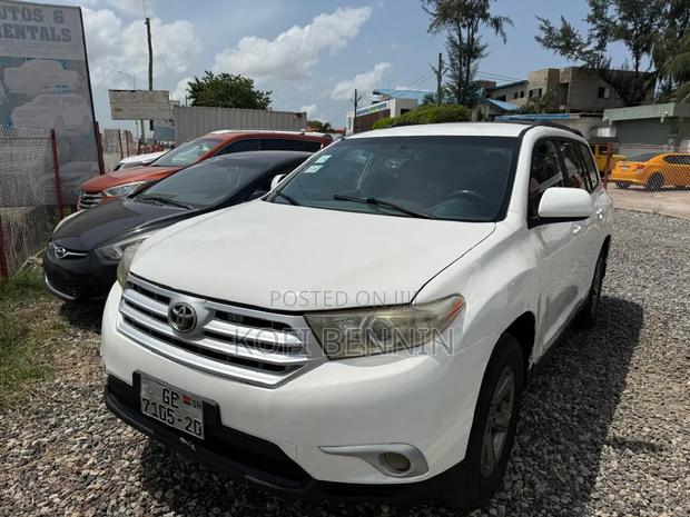 Toyota Highlander 2013 White