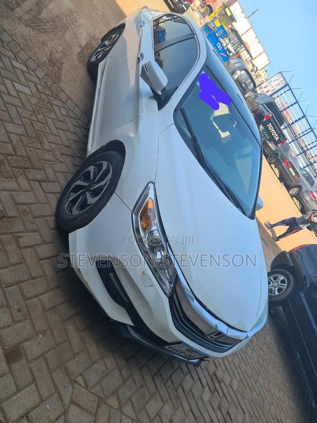 Honda Accord EX-L 4dr Sedan FWD (2.4L 4cyl 2A) 2016 White