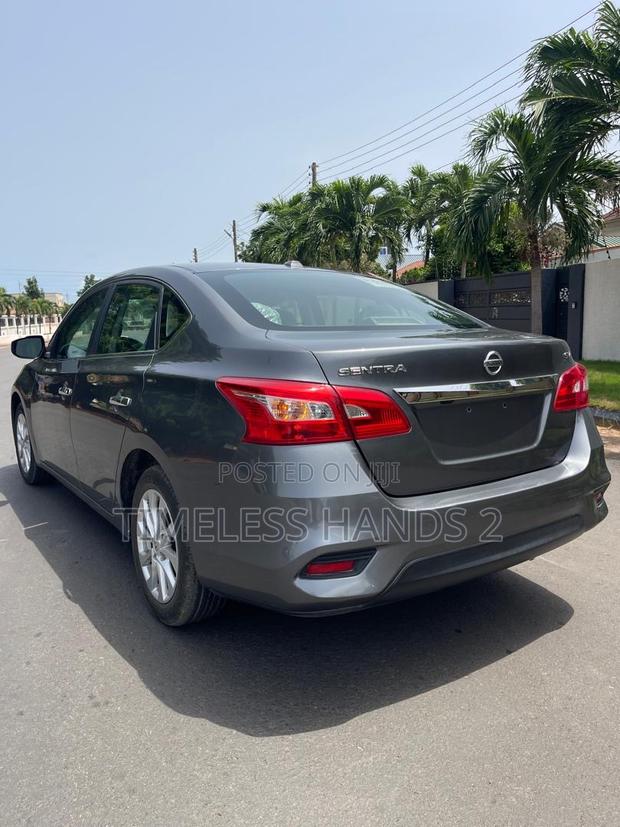 Nissan Sentra SV 2019 Gray
