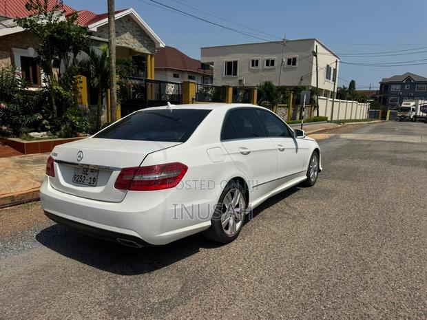 Mercedes-Benz E350 Base 4Matic Sedan AWD (3.5L 6cyl 7A) 2013 White