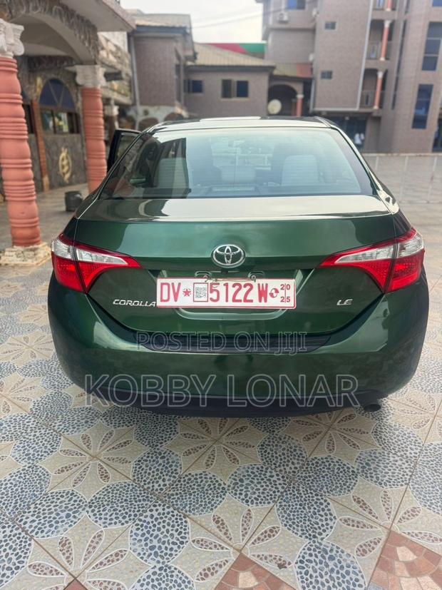 Toyota Corolla 2016 Green