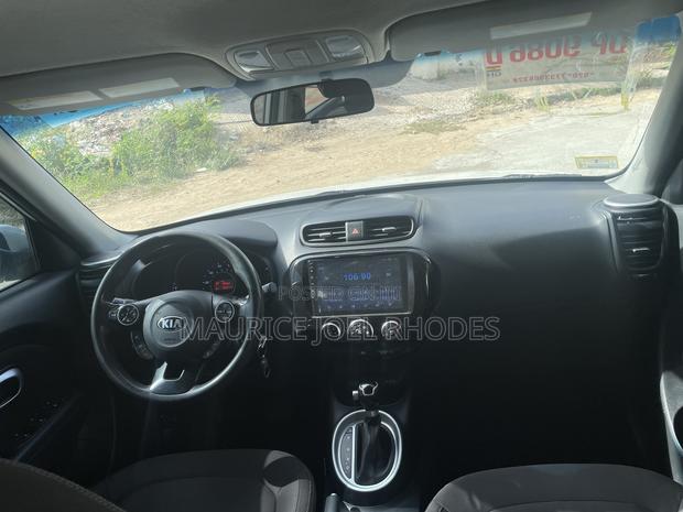 Kia Soul 2016 White
