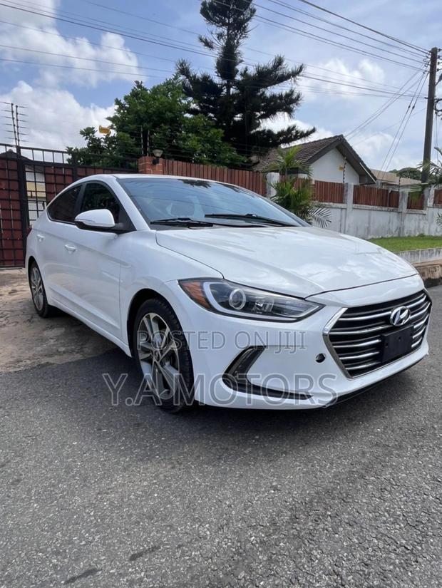 Hyundai Elantra 2017 White
