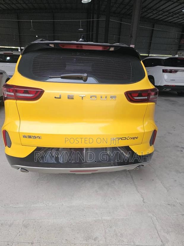Jetour X70 1.5 7-Seater FWD 2020 Yellow