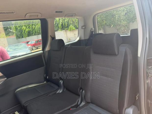 Toyota Voxy 2015 Black