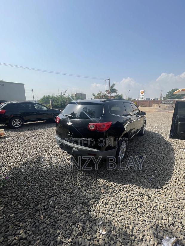 Chevrolet Traverse 2011 Black