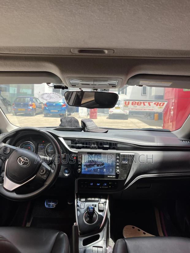 Toyota Corolla 2018 Black