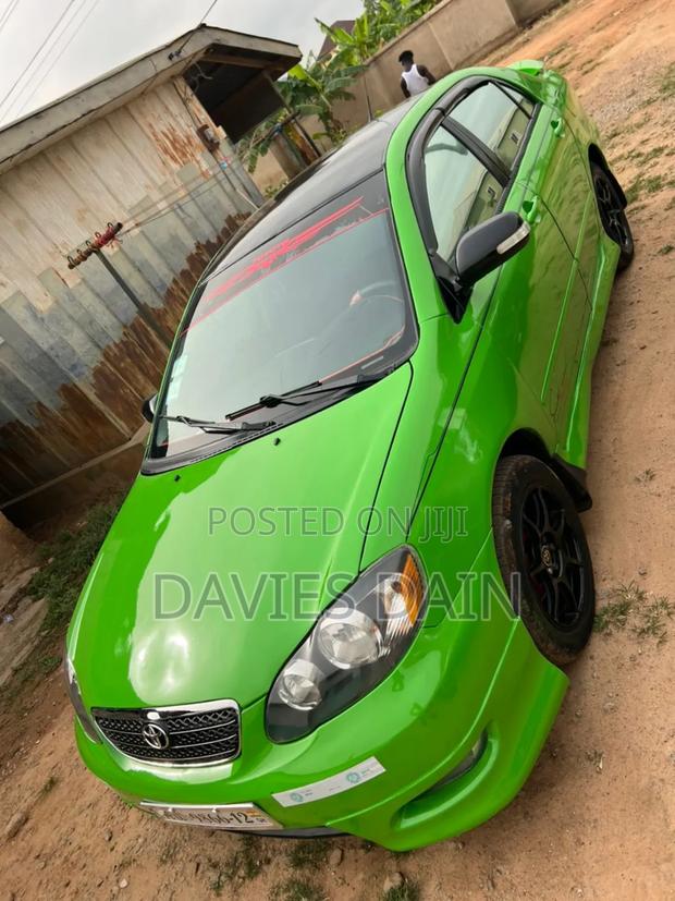 Toyota Corolla 1.4 Advanced 2009 Green