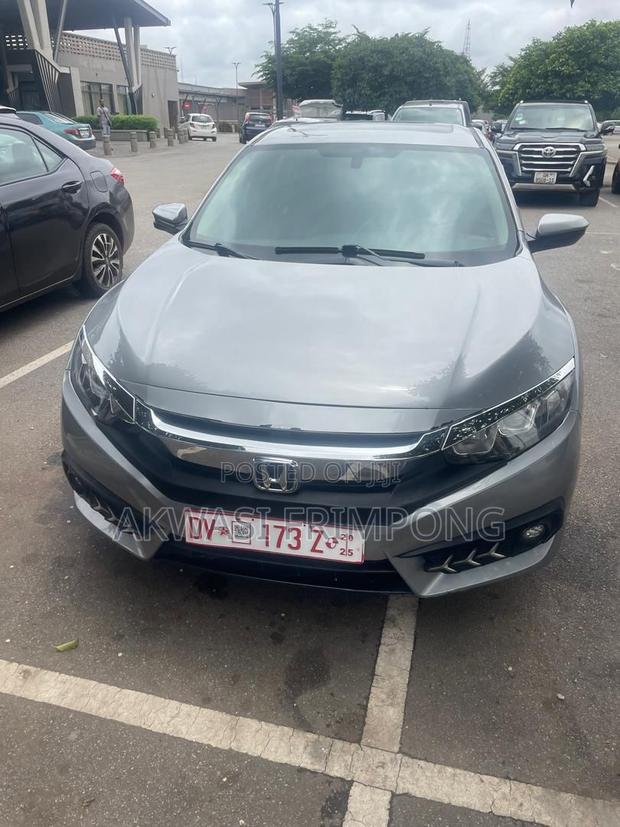 Honda Civic LX 4dr Sedan (2.0L 4cyl) 2016 Silver