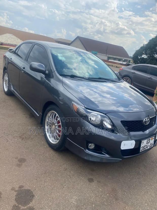Toyota Corolla S 4dr Sedan (1.8L 4cyl 4A) 2010 Gray
