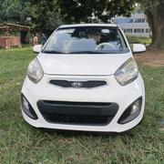 Kia Morning 2011 White for sale