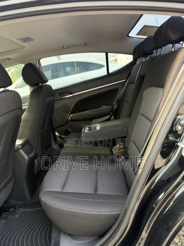 Hyundai Elantra Limited 2018 Black