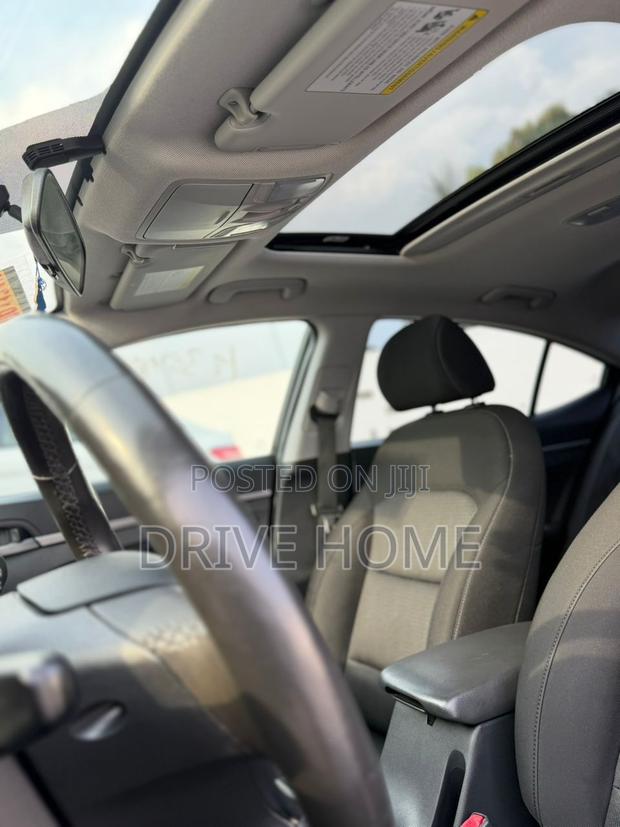 Hyundai Elantra Limited 2018 Black