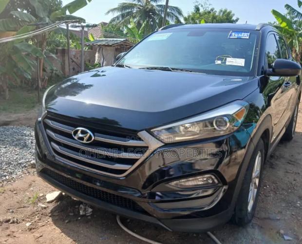 Hyundai Tucson 2016 Black