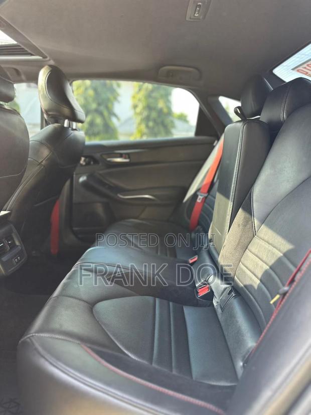 Toyota Avalon TRD 2020 White