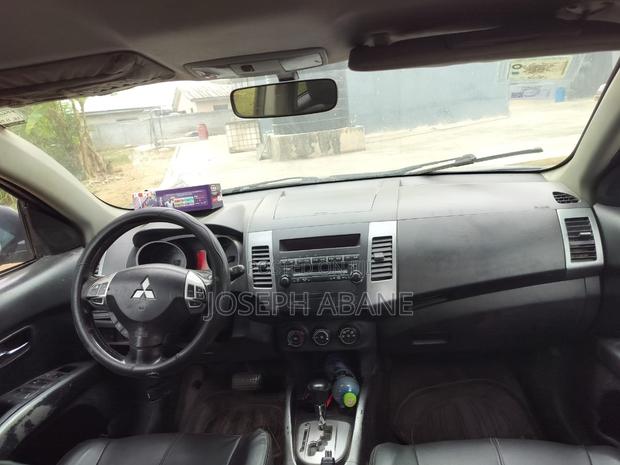 Mitsubishi Outlander 2.4 2009 Blue