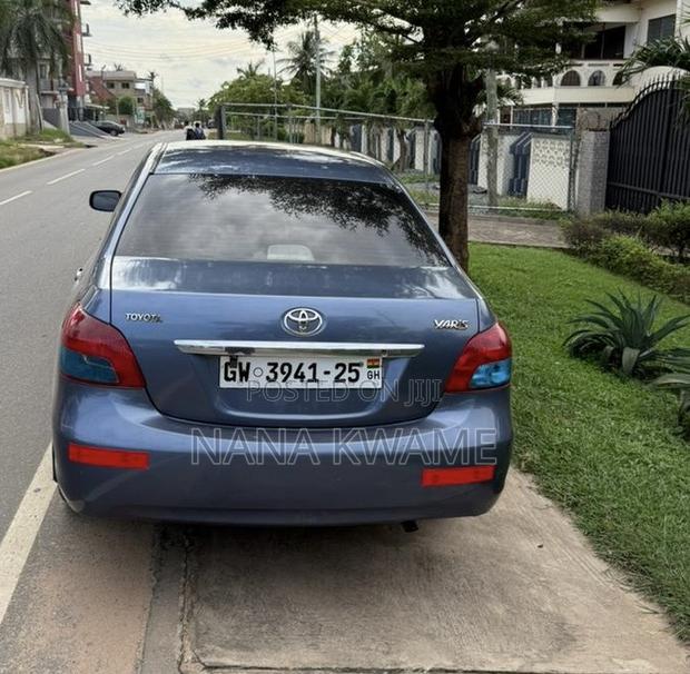 Toyota Yaris 2009 Blue