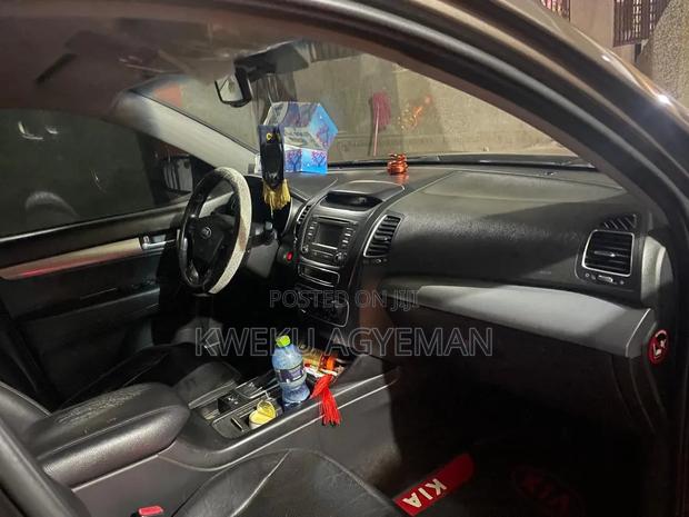 Kia Sorento LX 4dr SUV AWD (2.4L 4cyl 6A) 2014 Gray