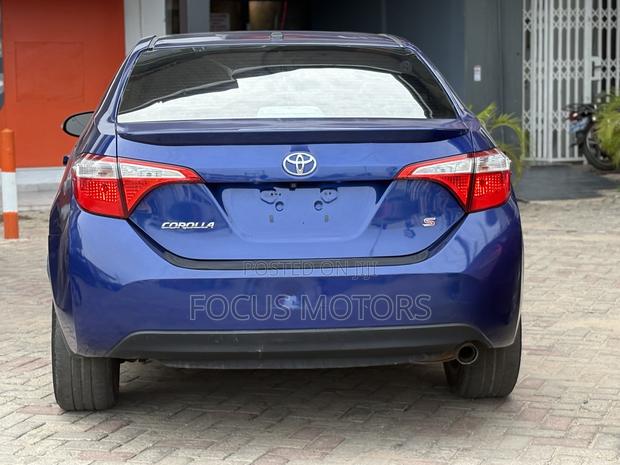 Toyota Corolla S 4dr Sedan (1.8L 4cyl CVT) 2015 Blue