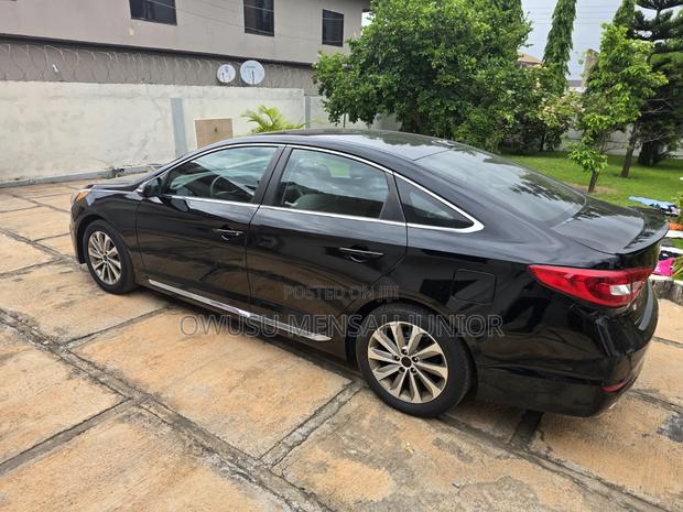 Hyundai Sonata Sport Sedan FWD (2.4L 4cyl 6A) 2016 Black