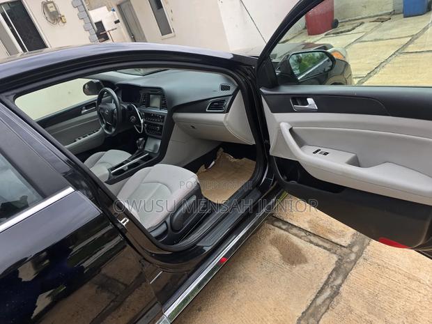 Hyundai Sonata Sport Sedan FWD (2.4L 4cyl 6A) 2016 Black