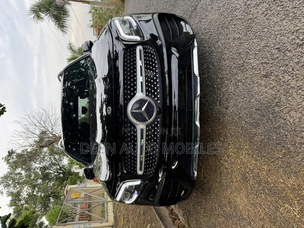 Mercedes-Benz GLB-Class GLB 250 4MATIC 2022 Black