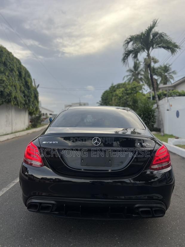 Mercedes-Benz C63 2016 Black