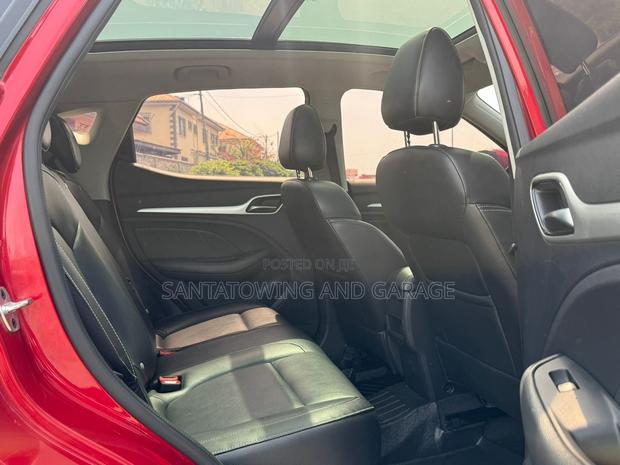 MG ZS 2018 Red