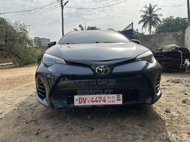 Toyota Corolla XSE (1.8L 4cyl 2A) 2019