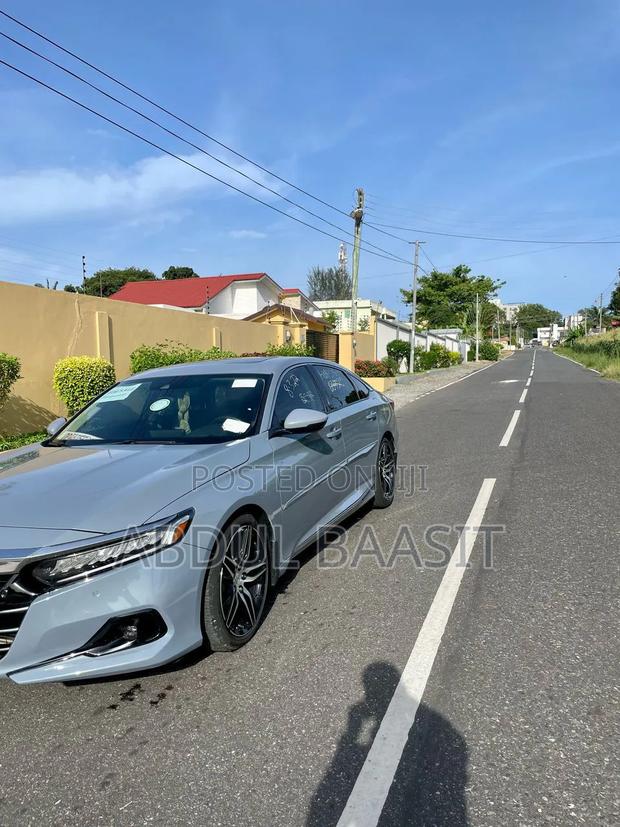 Honda Accord Touring 2.0T 2022 Blue