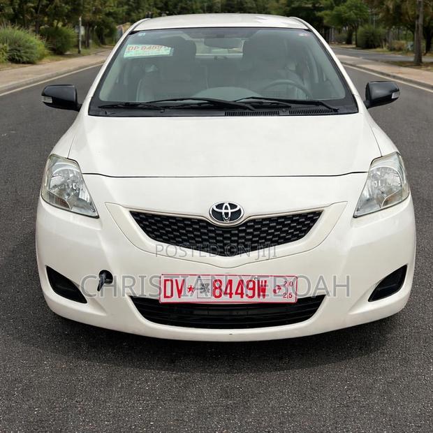Toyota Belta 2011 White