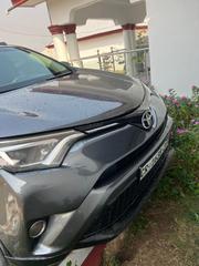 Toyota RAV4 2015 Gray for sale