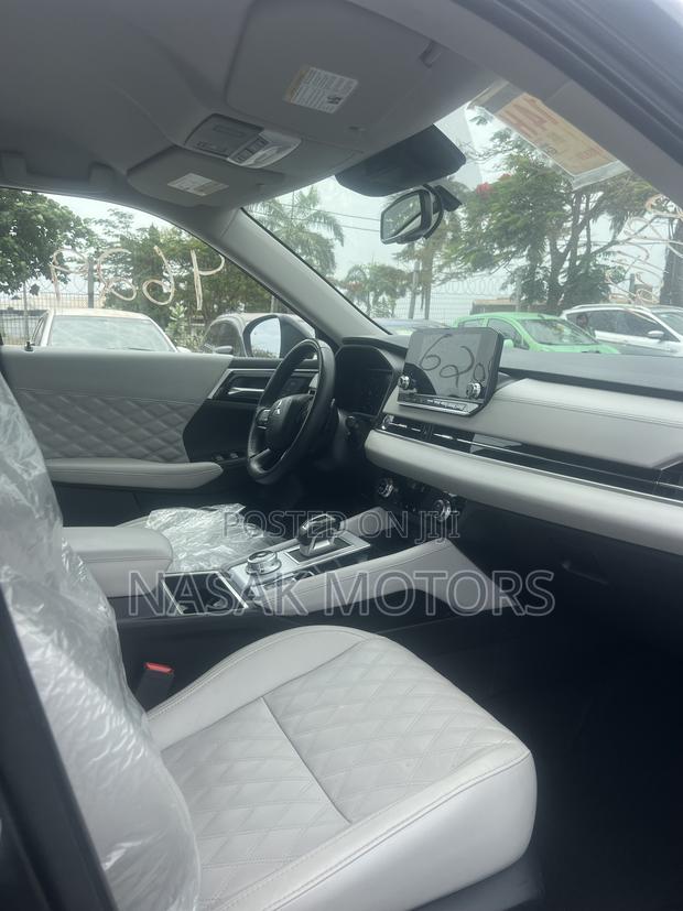 Mitsubishi Outlander SEL 2023 Black