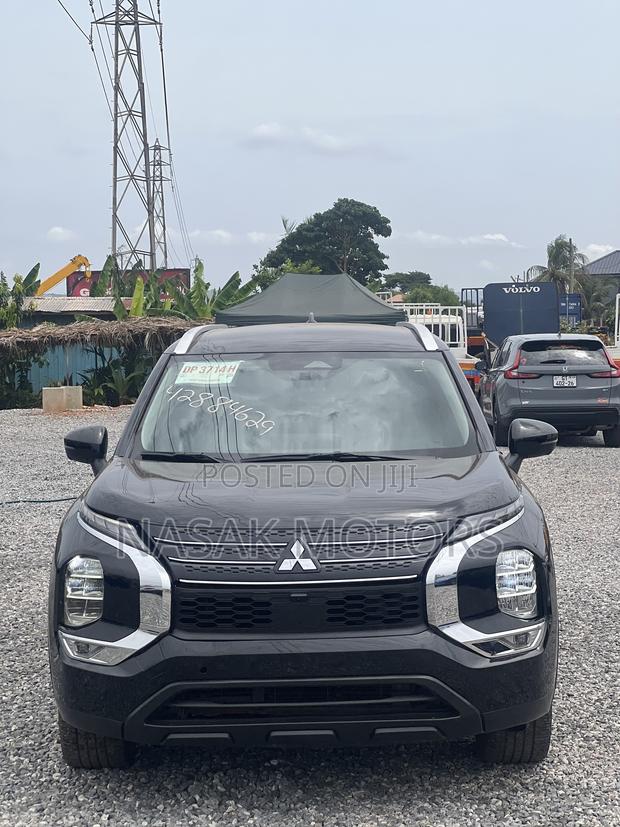 Mitsubishi Outlander SEL 2023 Black