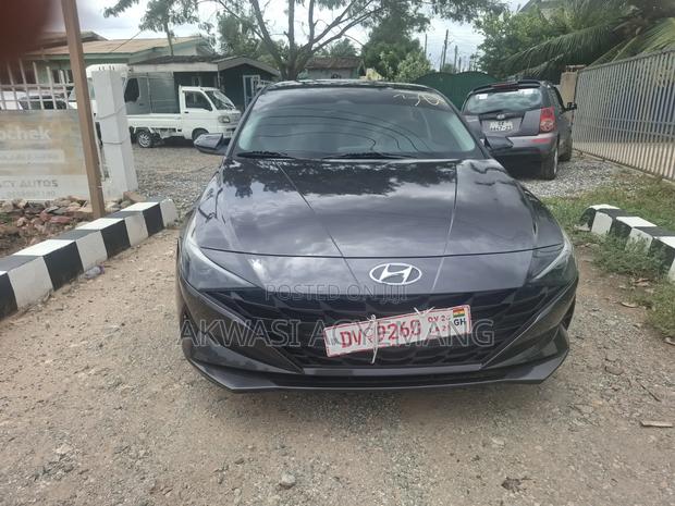 Hyundai Elantra Limited 2023 Black