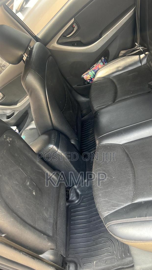 Hyundai Avante 2013 Black