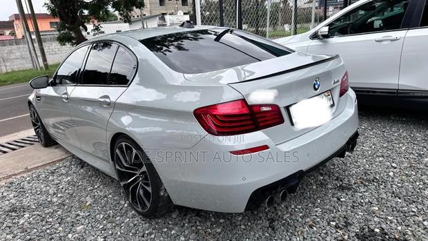 BMW M5 Base RWD 2016 Silver